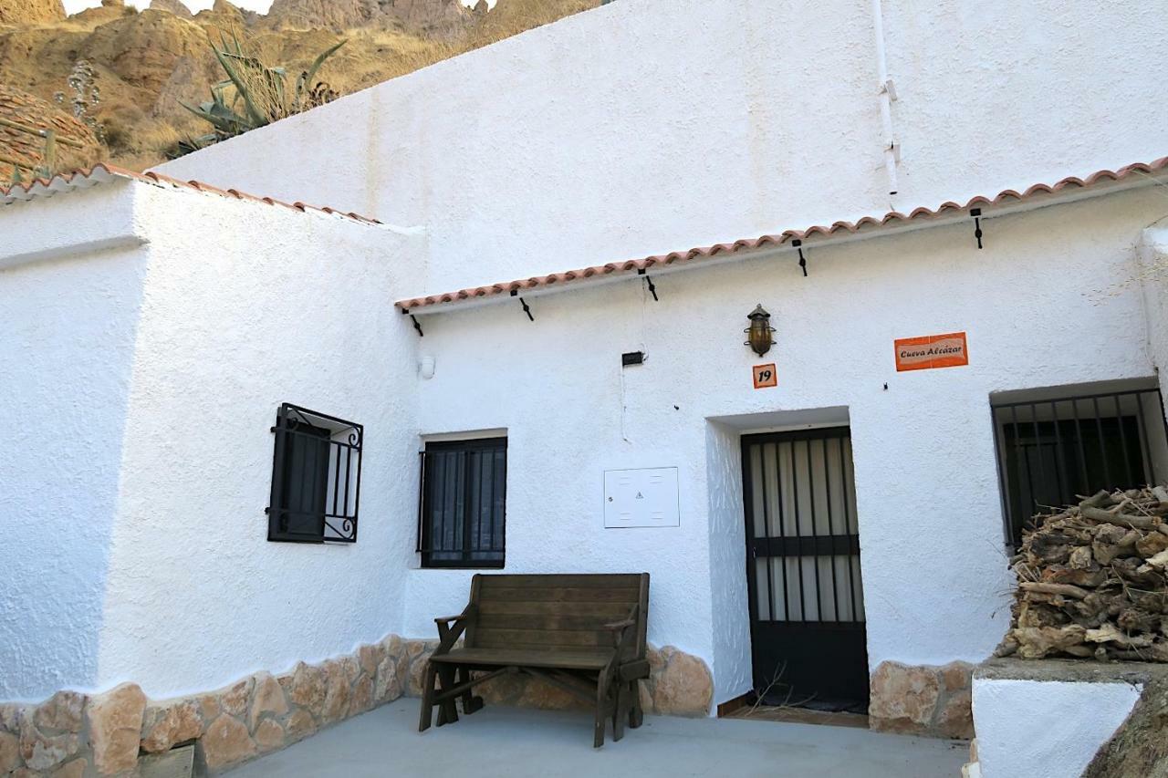 הוילה Gorafe Cueva Alcazar מראה חיצוני תמונה